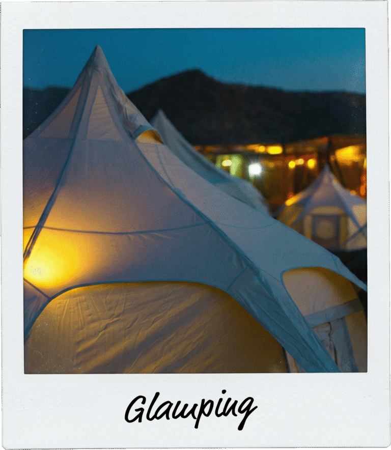 Polaroid-Foto eines Glamping-Zelt